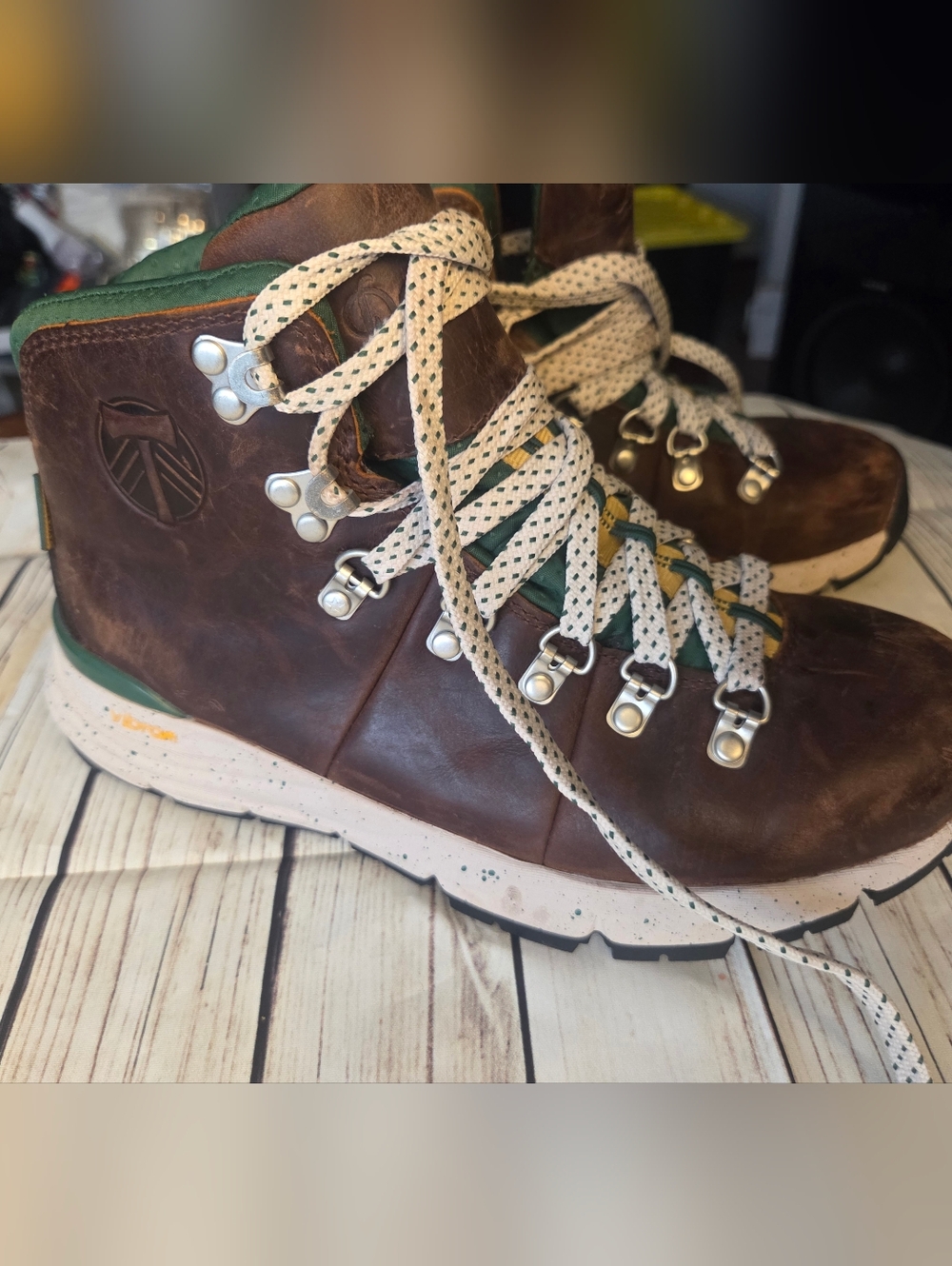 Danner Womens  Brown Leather Hiking Boots with Green Liner
